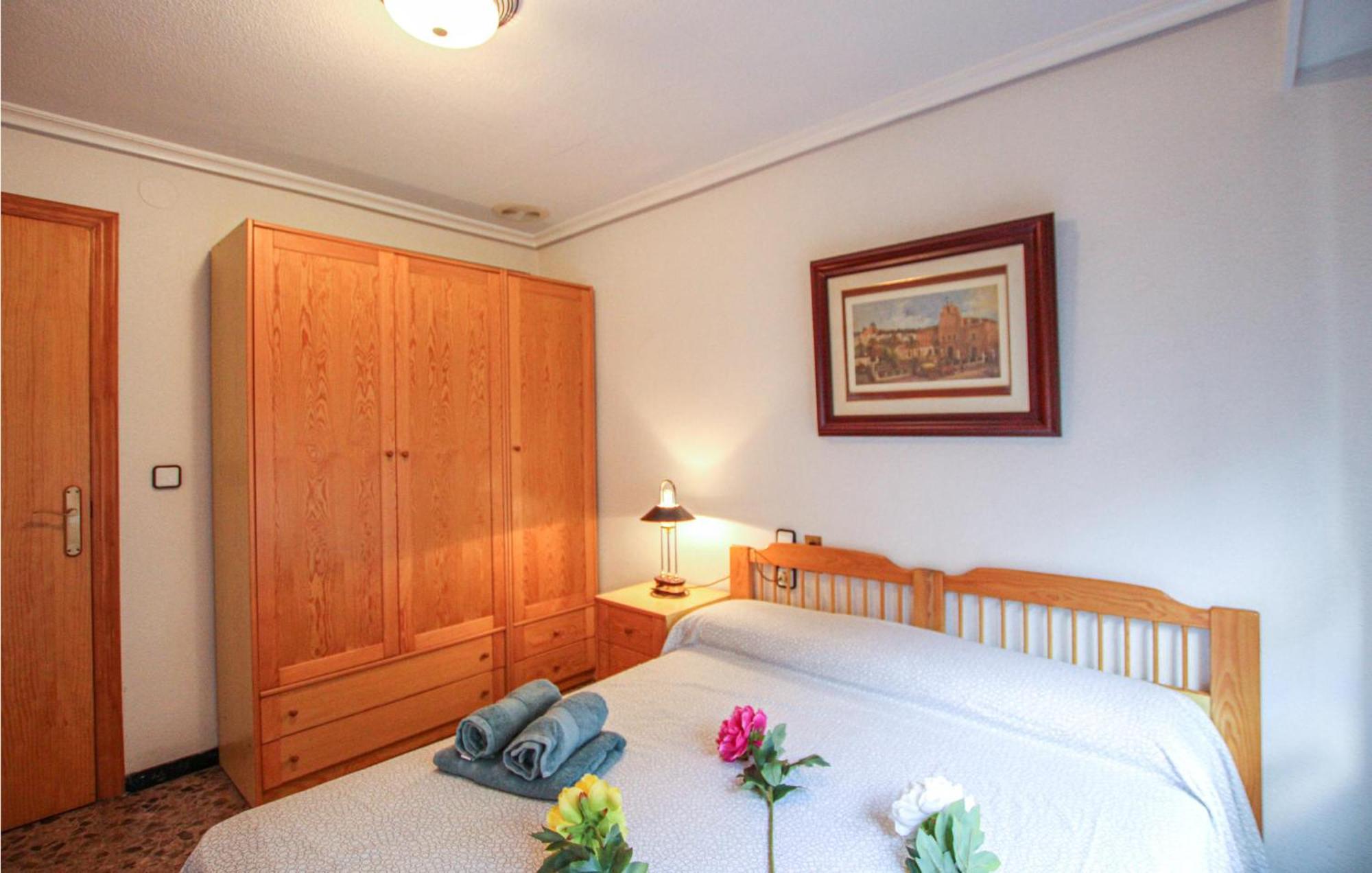 Beautiful Apartment In Santa Pola With Wifi Zewnętrze zdjęcie