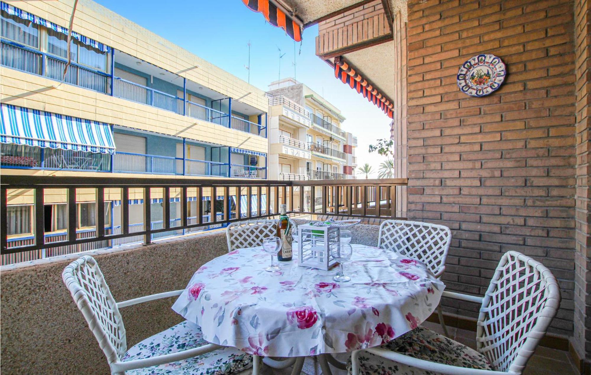 Beautiful Apartment In Santa Pola With Wifi Zewnętrze zdjęcie